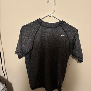 Nike Men's Dark Gray Short Sleeve Tee